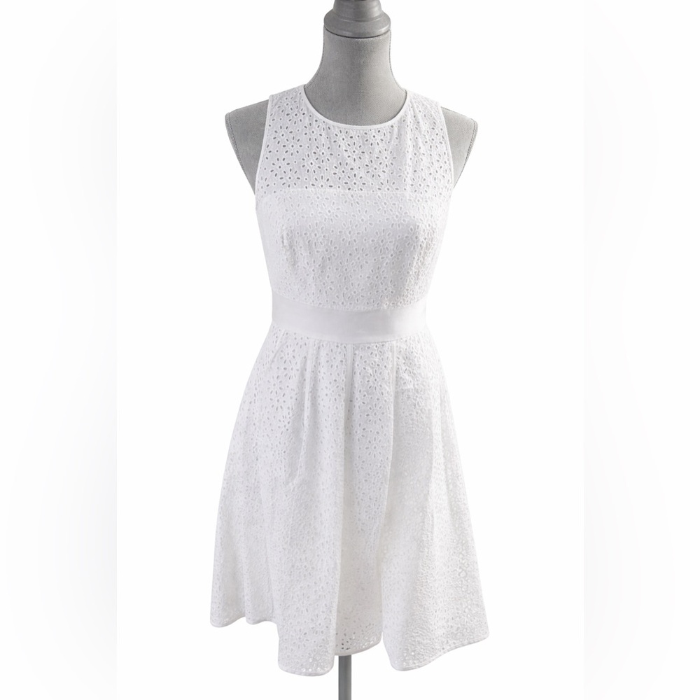 Eliza J White Eyelet Lace Fit & Flare Bridal Dress Size 6